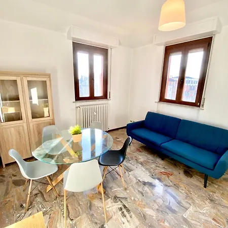 Duomo-navigli- Vista Sulla Citta * Milaan