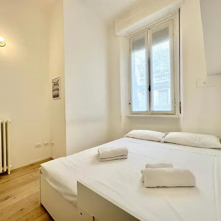 The White House In Milán