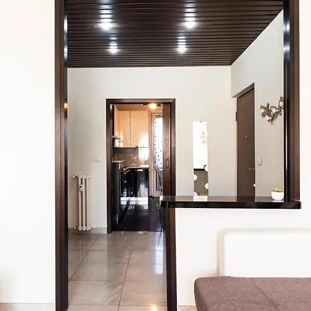 Youhosty - Populonia 10