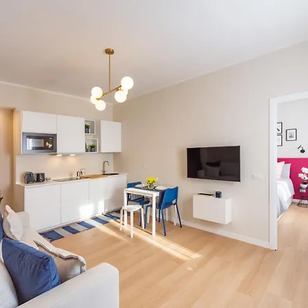 Apartment Just Urban Stays - Romantic Navigli Apartment *