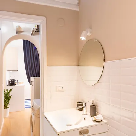 Just Urban Stays - Romantic Navigli Apartment * Milan