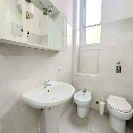 Apartment Free Parking Navigli Urban Retreat Milan