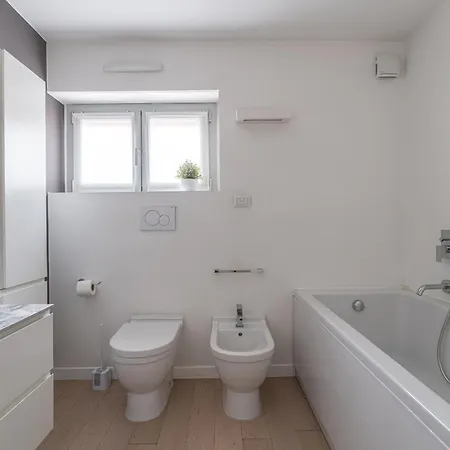 Parmenide Appartement *