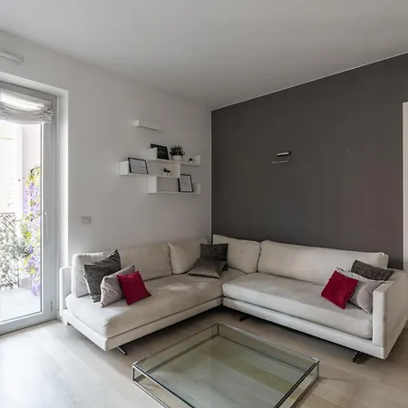 Apartment Parmenide *