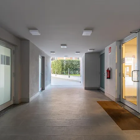 Parmenide Apartment *