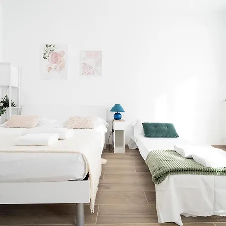 Apartment Modern Flat 10 Minutes Duomo Milan