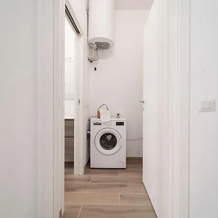 Apartment Modern Flat 10 Minutes Duomo