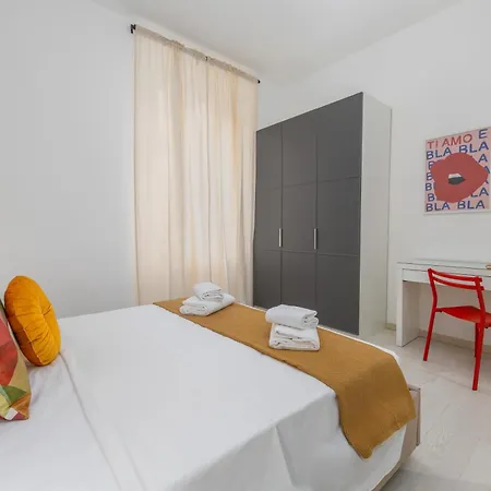 Gulli's In Arco Della Pace *