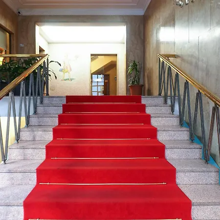 Rifugio Chic In Centro Milan