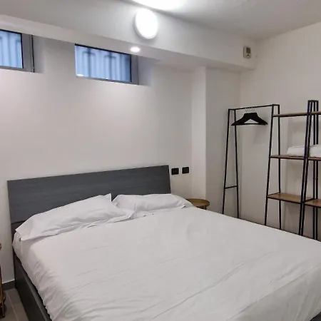 Arco Della Pace,fiera *