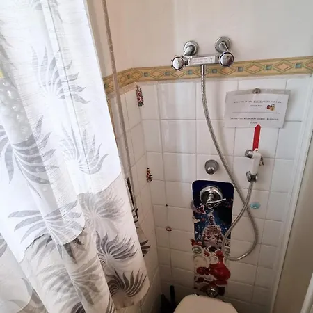 Casa Manli - In Affitto Δωμάτια σε οικογενειακή κατοικία Μιλάνο