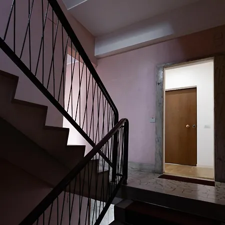 Apartment Bilocale Di Design In Zona Chinatown - Sempione Milan