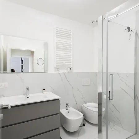 Bilocale Di Design In Zona Chinatown - Sempione Milan