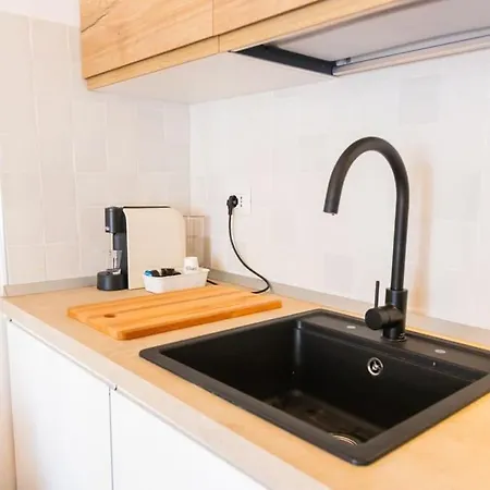 דירה Armonia E Design Nel Cuore Di מילאנו