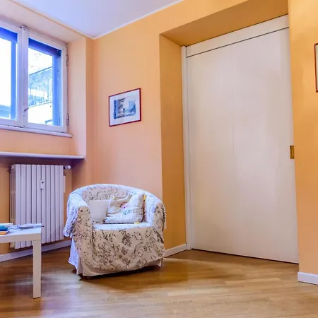 Cozy, Quiet & Terrace, Fashion District, Wi-Fi *