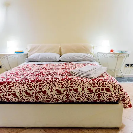 公寓 Cozy, Quiet & Terrace, Fashion District, Wi-Fi 米兰
