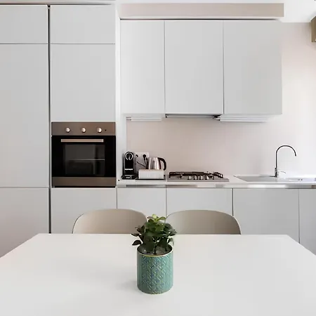 Silver House Navigli - Tortona Apartment *