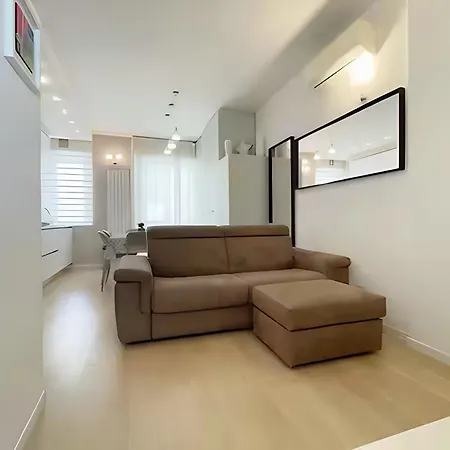 Silver House Navigli - Tortona Apartment Milan