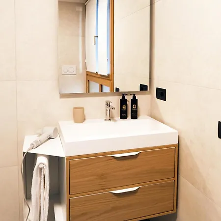 Comecasa Modern Terraced & Palestra