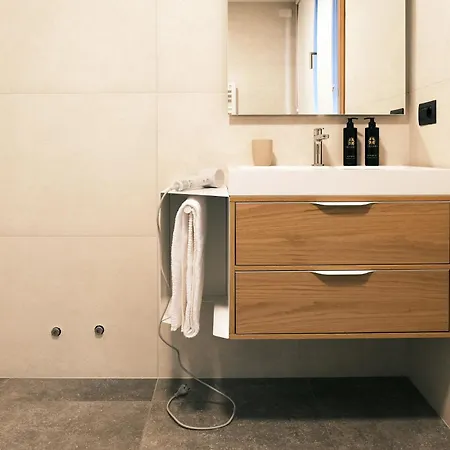 Comecasa Modern Terraced & Palestra Apartment