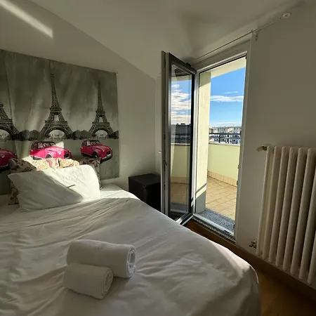 - Attico Con Doppia Terrazza