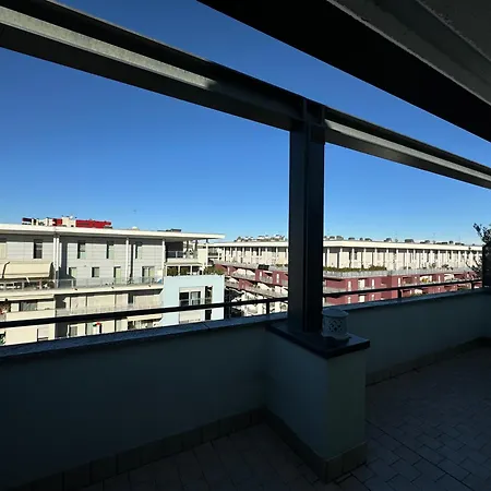 - Attico Con Doppia Terrazza Apartmán Milán
