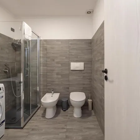 Apartamento I Host - Breno 1 *