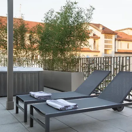 Compagnoni12 Luxury Penthouse With Private Jacuzzi And דירה