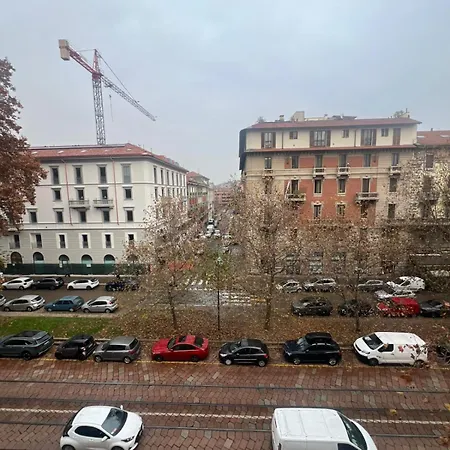 La Regina Delle Locazioni Appena Fuori Dalla Metro Porta Romana Milão