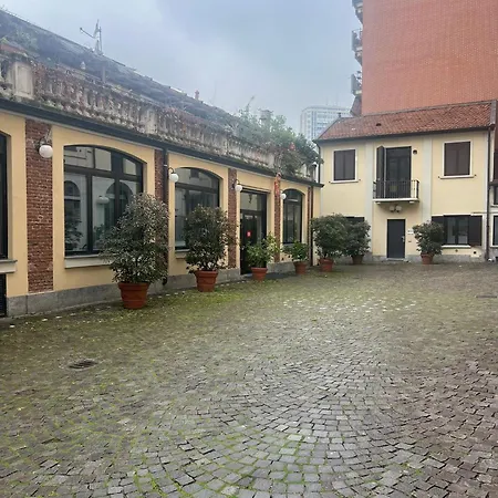 La Regina Delle Locazioni Appena Fuori Dalla Metro Porta Romana Milão