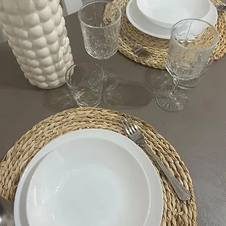 Apartamento La Regina Delle Locazioni Appena Fuori Dalla Metro Porta Romana *