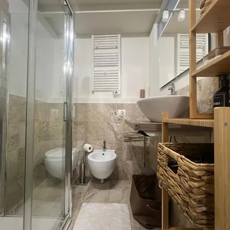 La Regina Delle Locazioni Appena Fuori Dalla Metro Porta Romana Apartamento Milão