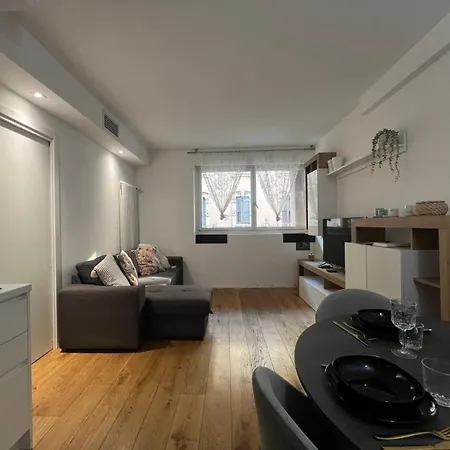 La Regina Delle Locazioni In Porta Romana 3 Apartment Milan