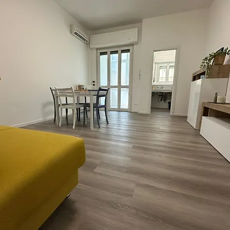 Apartamento Bilocale Chic Ponte Nuovo Milán