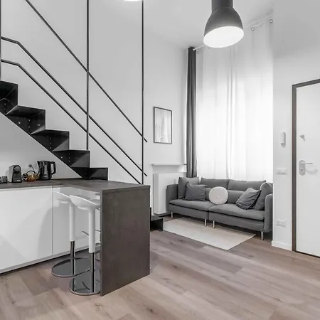 Duomo-navigli Samara 3 Binda 36 Милан