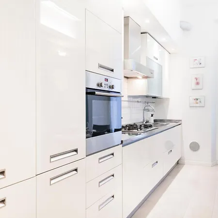 Easylife - Comfort And Style In The Heart Of Apartment *