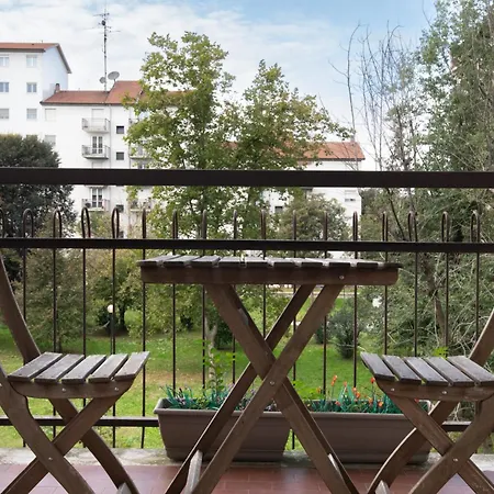 Bisceglie Mm Balcony King Milan