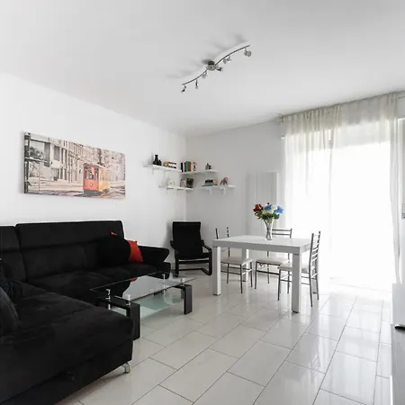 Bisceglie Mm Balcony King *