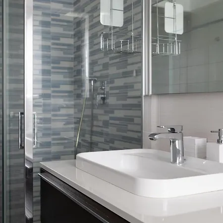 Bisceglie Mm Balcony King アパート *