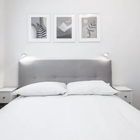 Апартаменты Stayeasy Santagiulia - M3 Metro - Center In 20 Mins