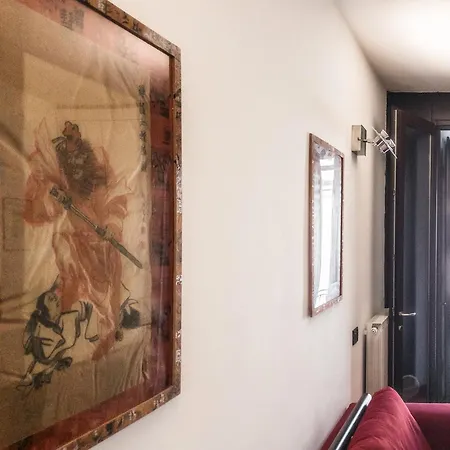 Red Dragon - Via Paolo Sarpi