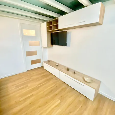 Loft 20 Minuti Dal Duomo - Moderno E Accogliente * Милан