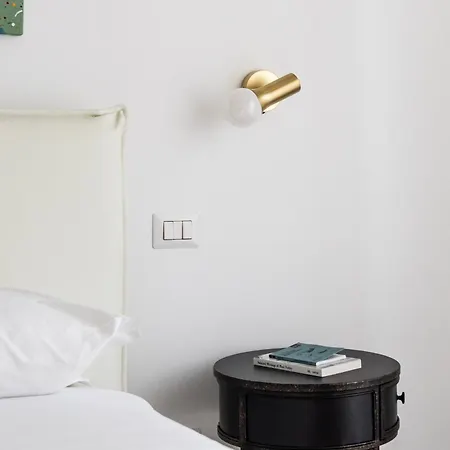 Youhosty - Paul Valery Bis * Милан