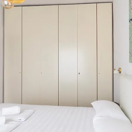 Youhosty - Paul Valery Bis *