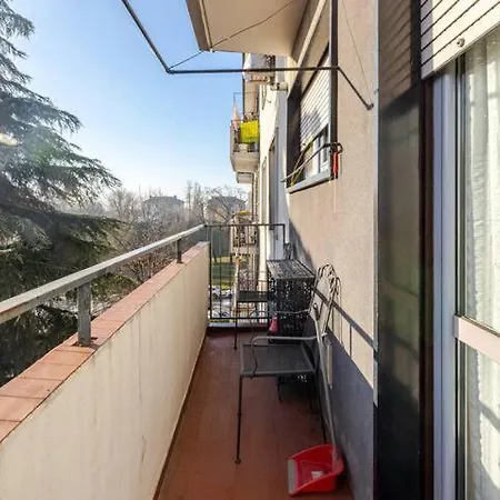 Modern Near Rogoredo Apartment