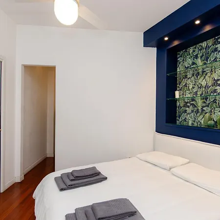 Tito Flat Apartamento