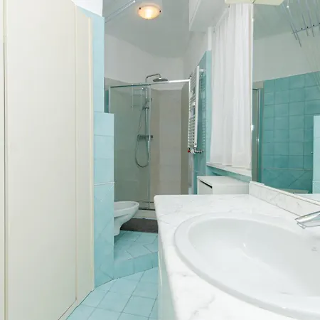 Tito Flat * Милан