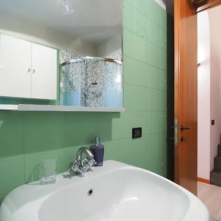 Primopiano - Meda 38 * Milano