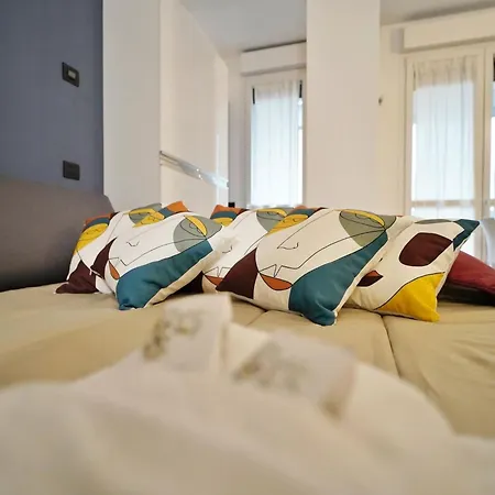 Candiani D1 Monolocale Apartment