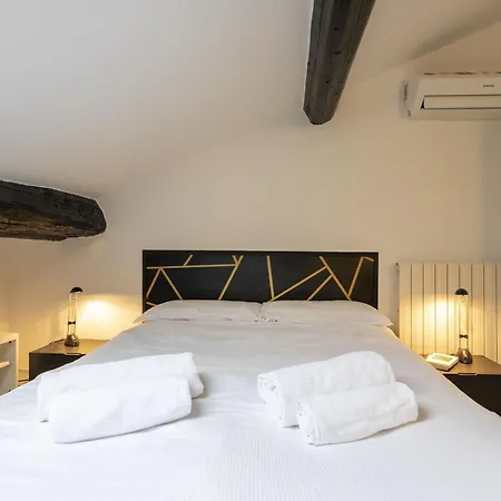 Apartment Paoli By Halldis Milan